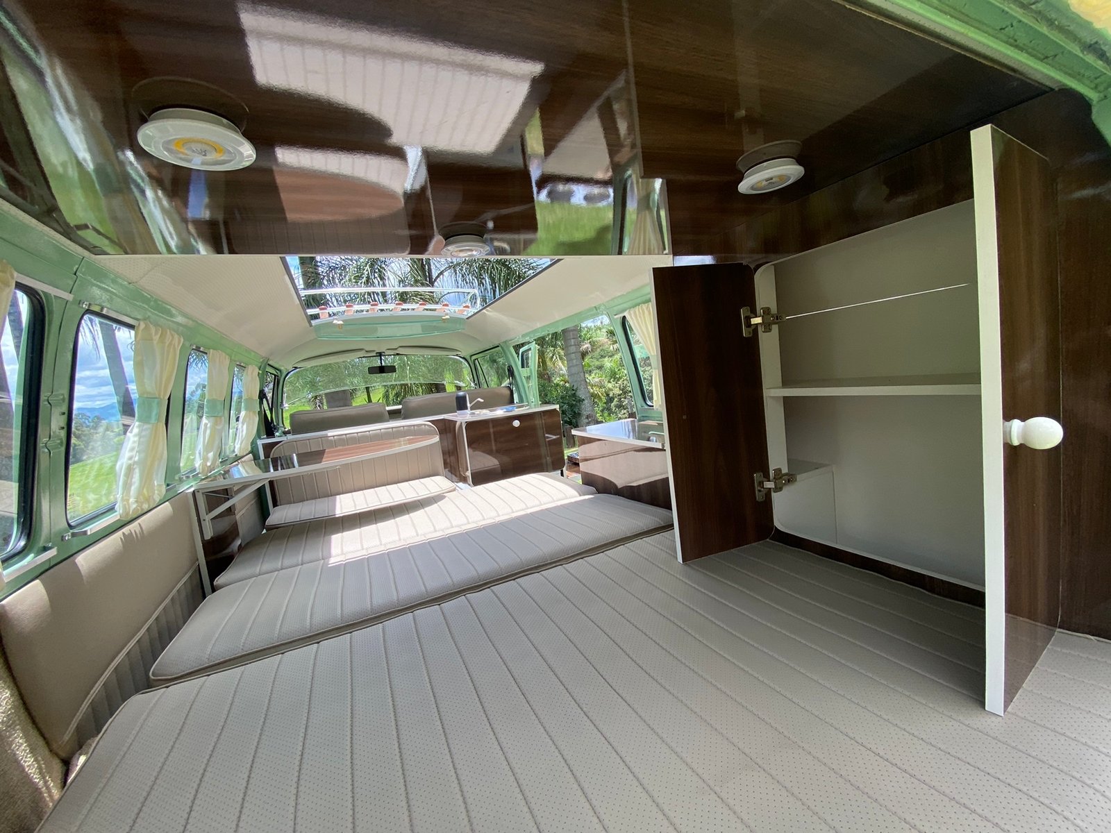 baywindow_camper_van (3).jpeg