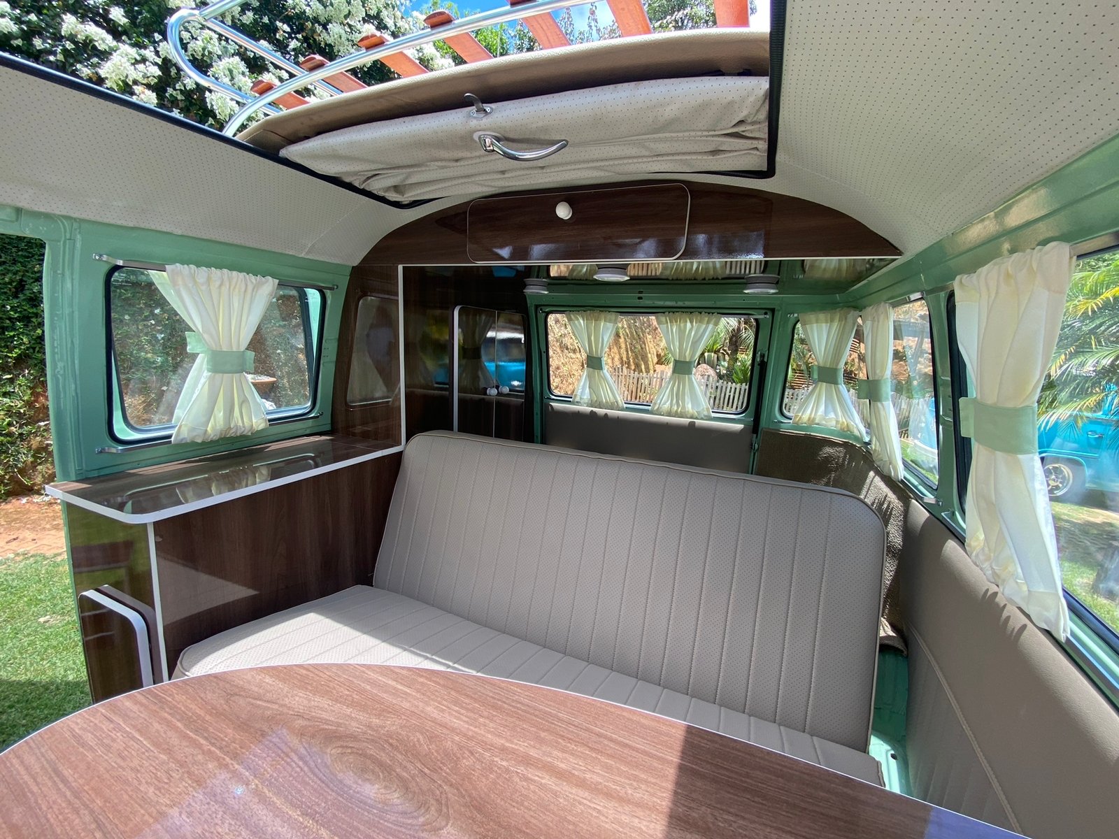 baywindow_camper_van (15).jpeg