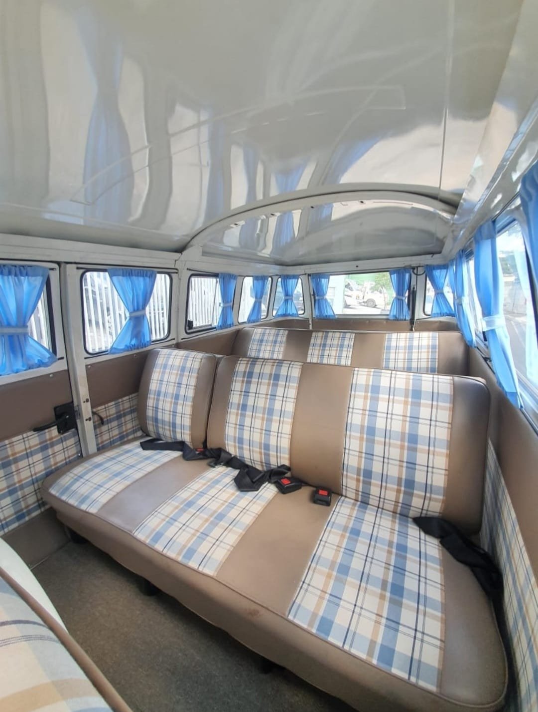 vw baywindow bus buy (8).jpeg