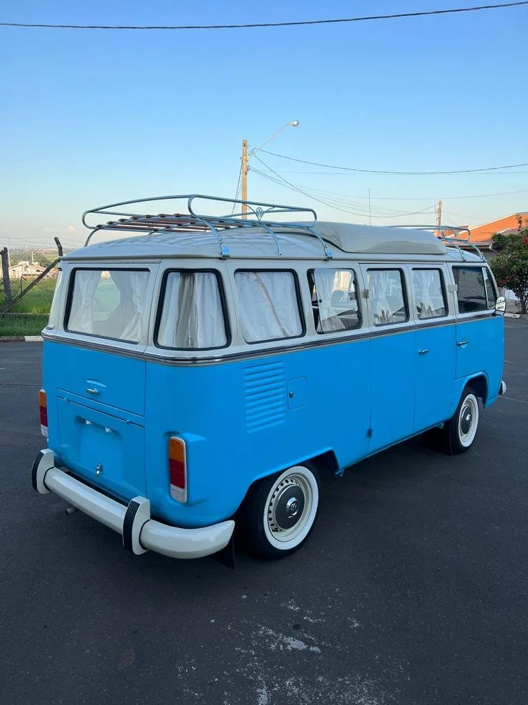 VW T2 baywindow bus camper van 1976 — Brazilian Classic Cars