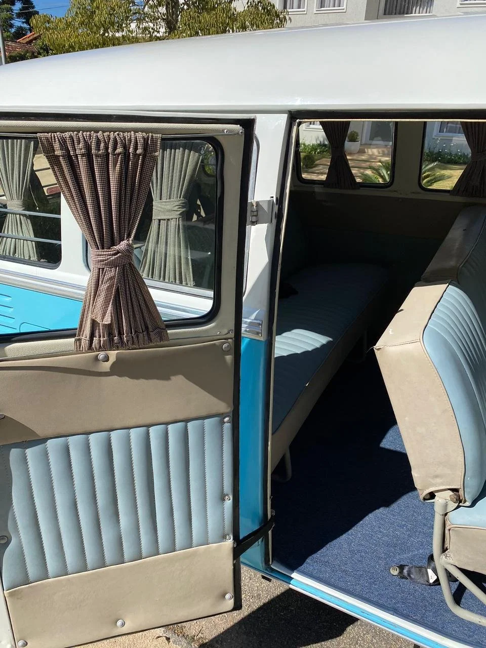 VW T1 splitwindow bus 1975 — Brazilian Classic Cars
