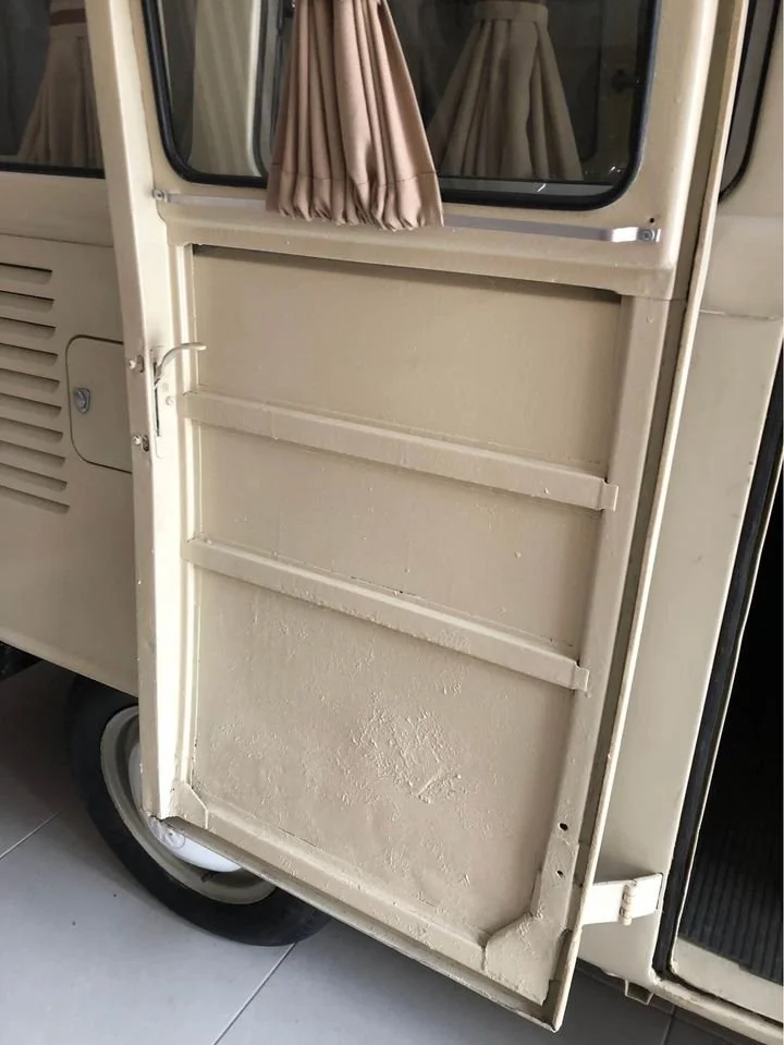 VW T1 split window bus 1971 — Brazilian Classic Cars
