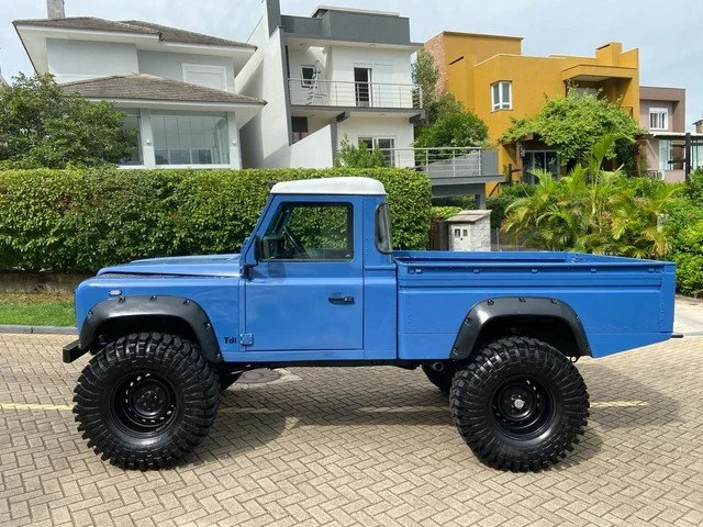 Land Rover Defender 110 HCPU 1997 — Brazilian Classic Cars