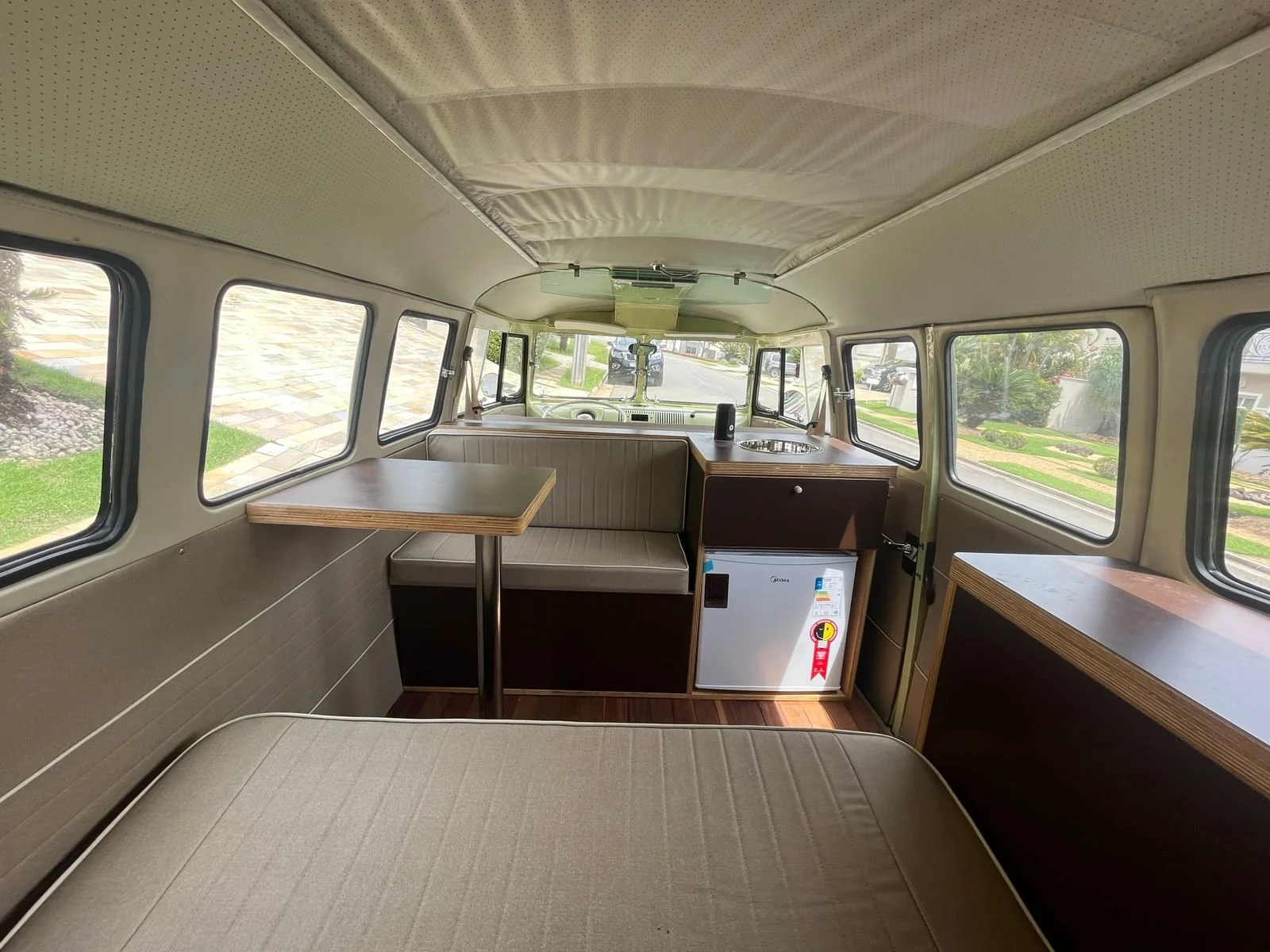 VW T1 splitwindow bus 1962 — Brazilian Classic Cars