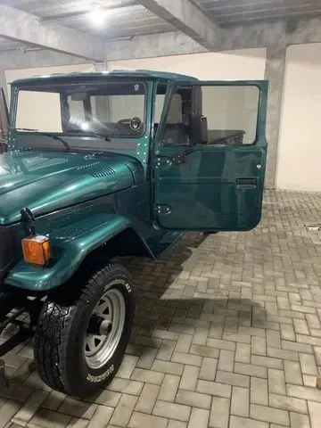 Toyota 1989