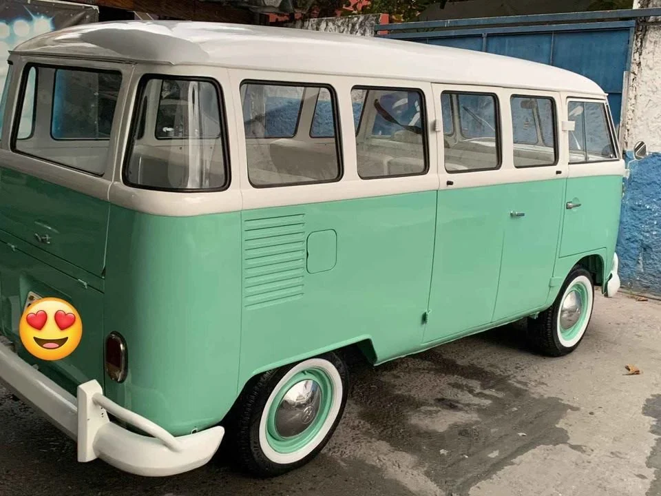 VW T1 splitwindow bus 1975 — Brazilian Classic Cars