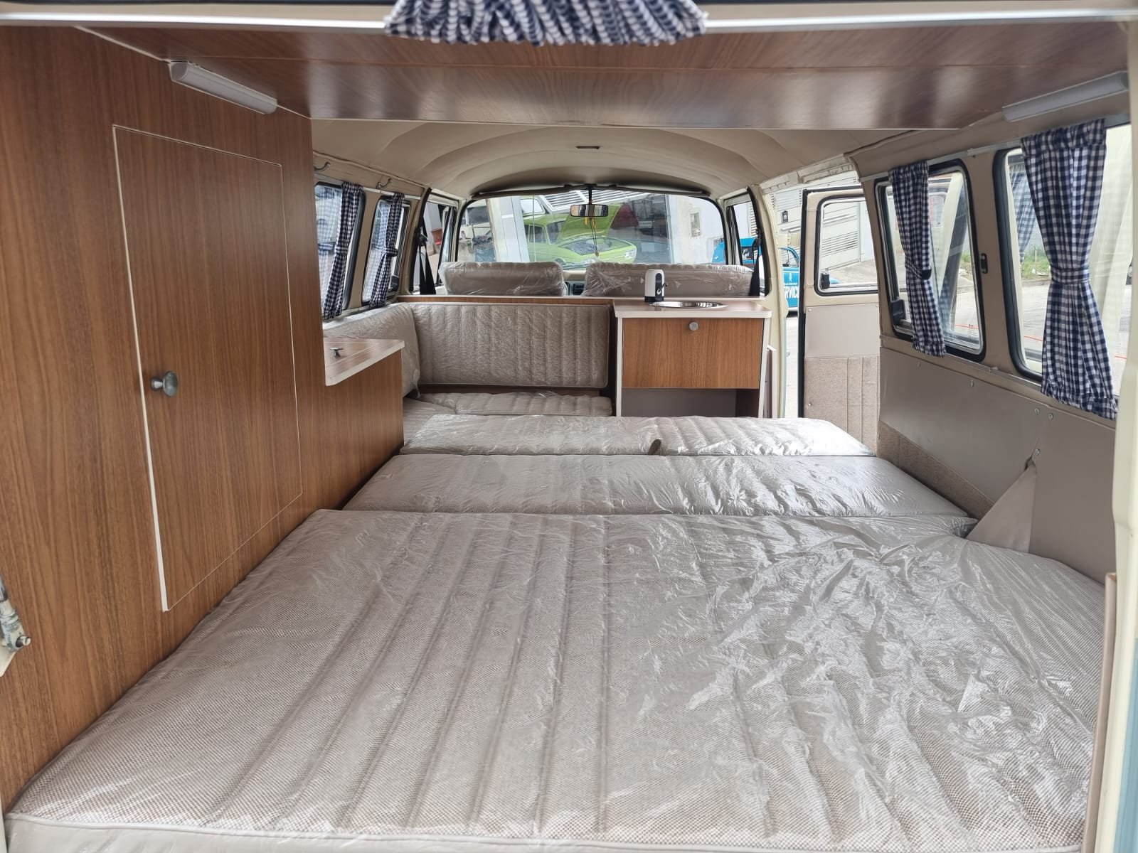vw baywindow bus camper van (16).jpeg