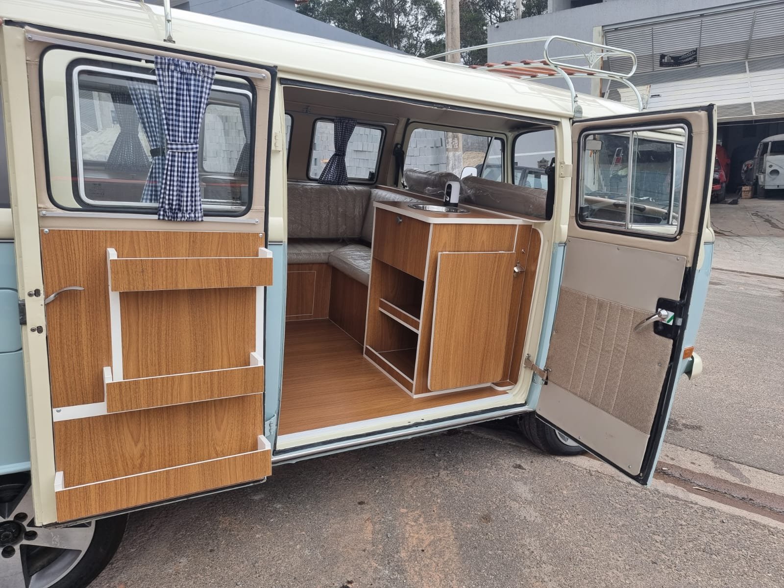 vw baywindow bus camper van (23).jpeg