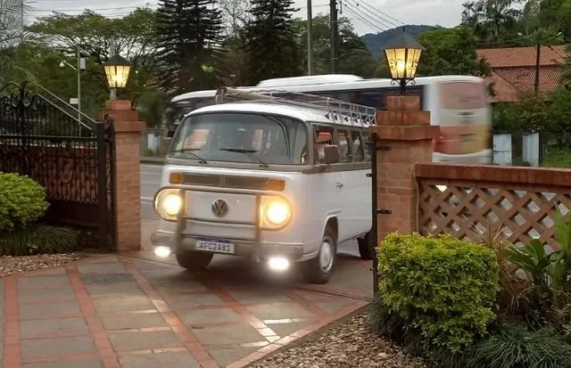 vw camper van (12).jpg