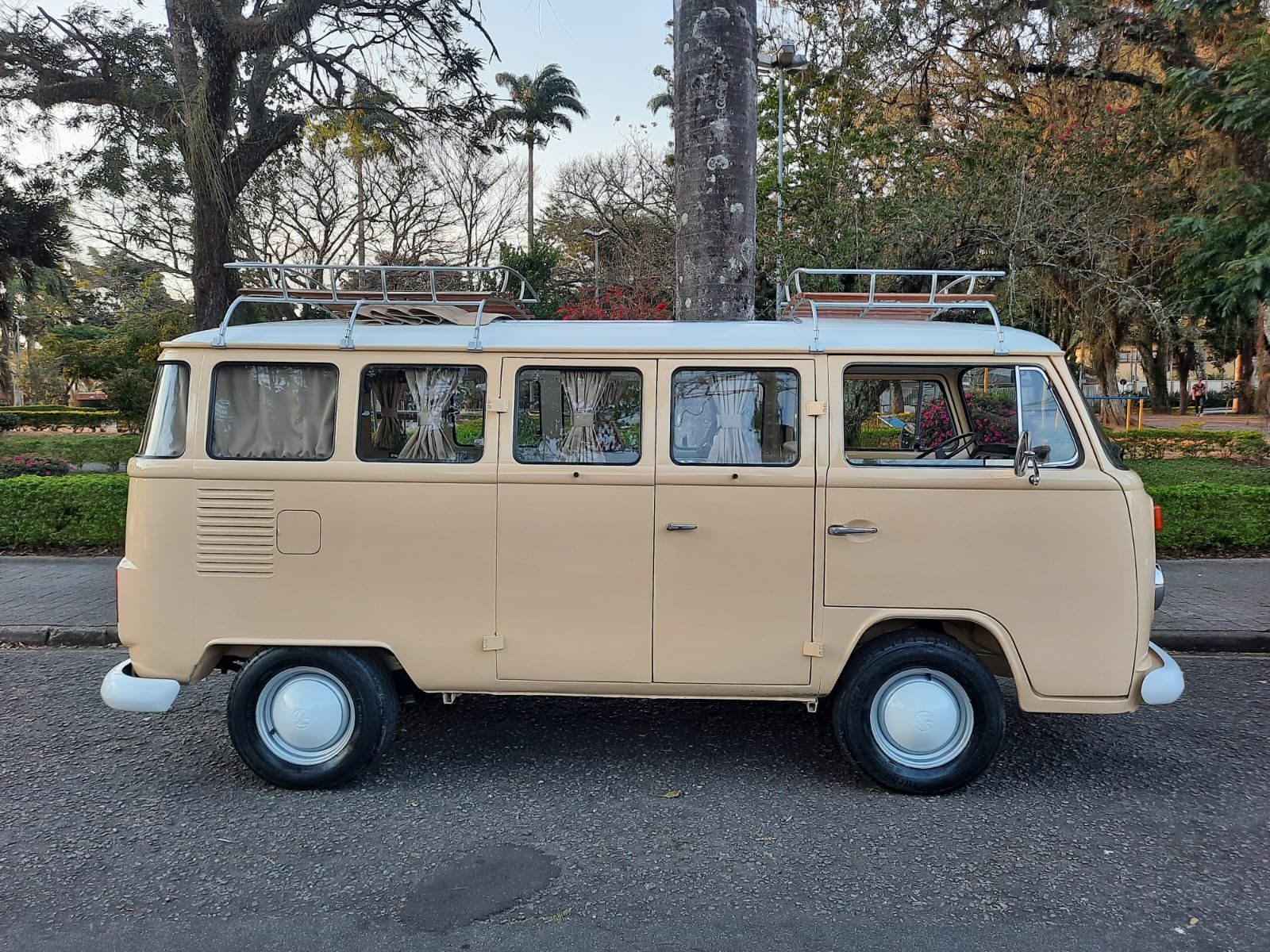 vw camper van (15).jpeg