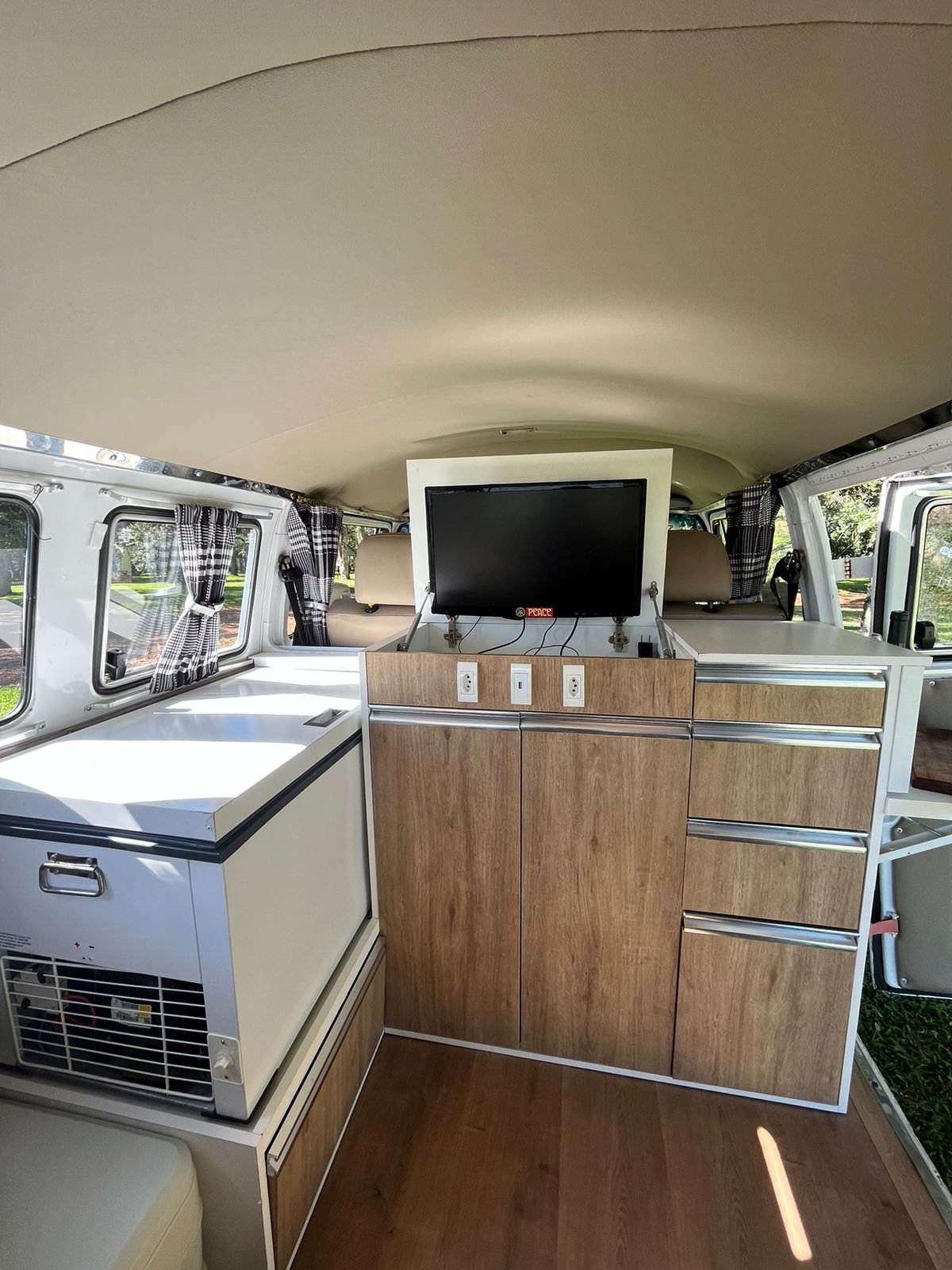 vw camper van bus (14).jpeg