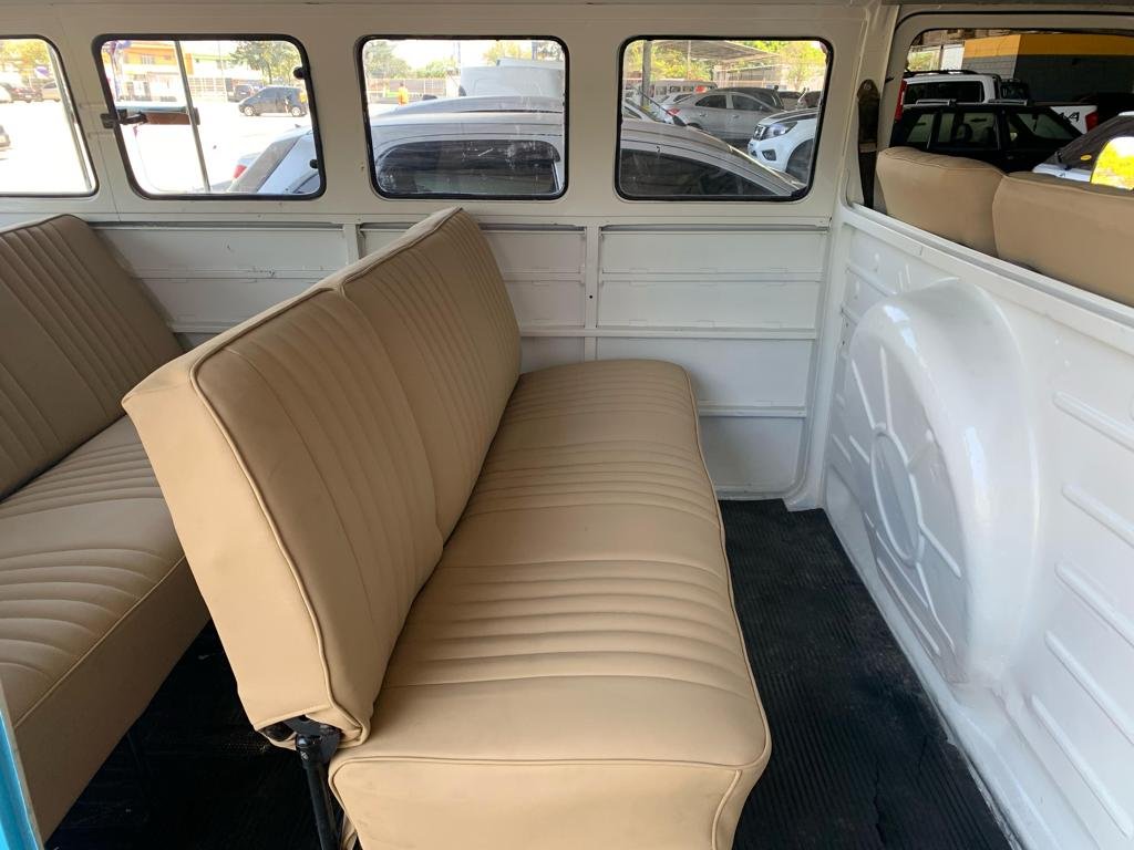 vw baywindow bus (10).jpeg