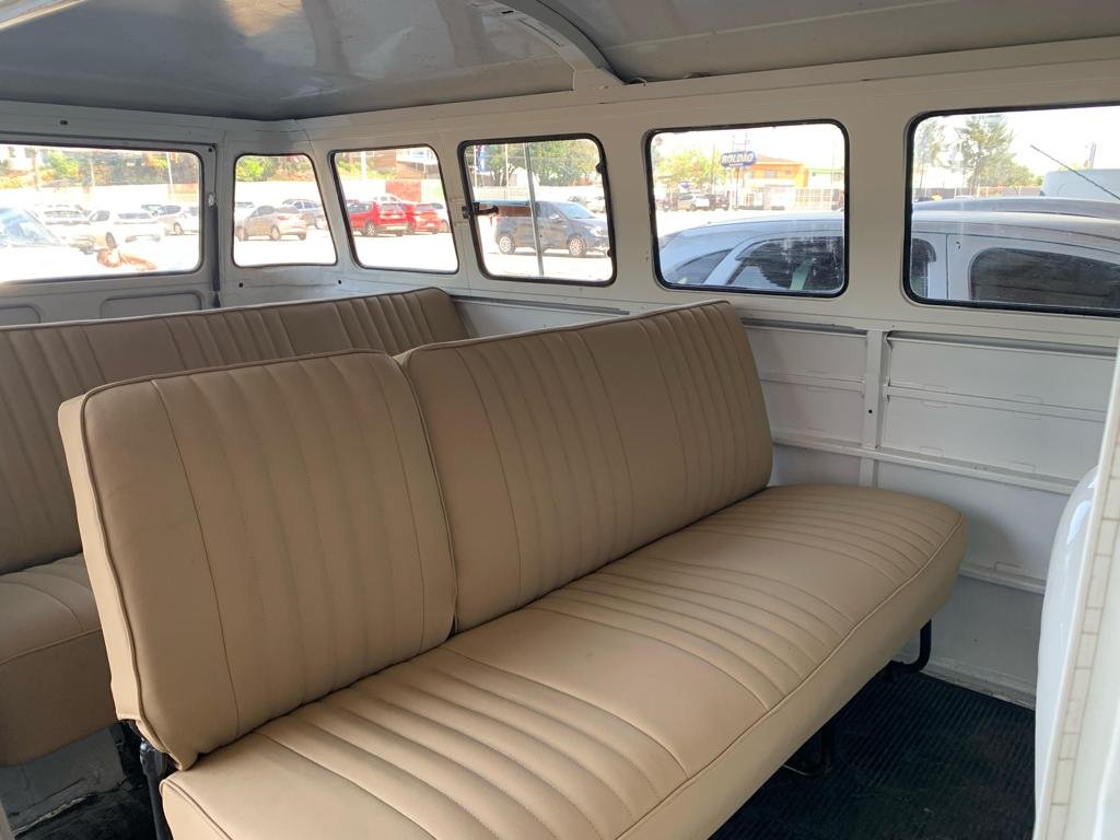 vw baywindow bus (14).jpeg