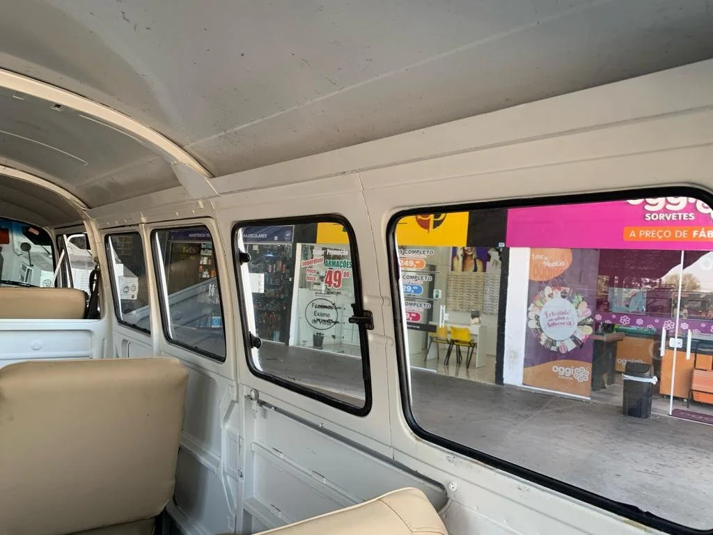 vw baywindow bus (18).jpeg