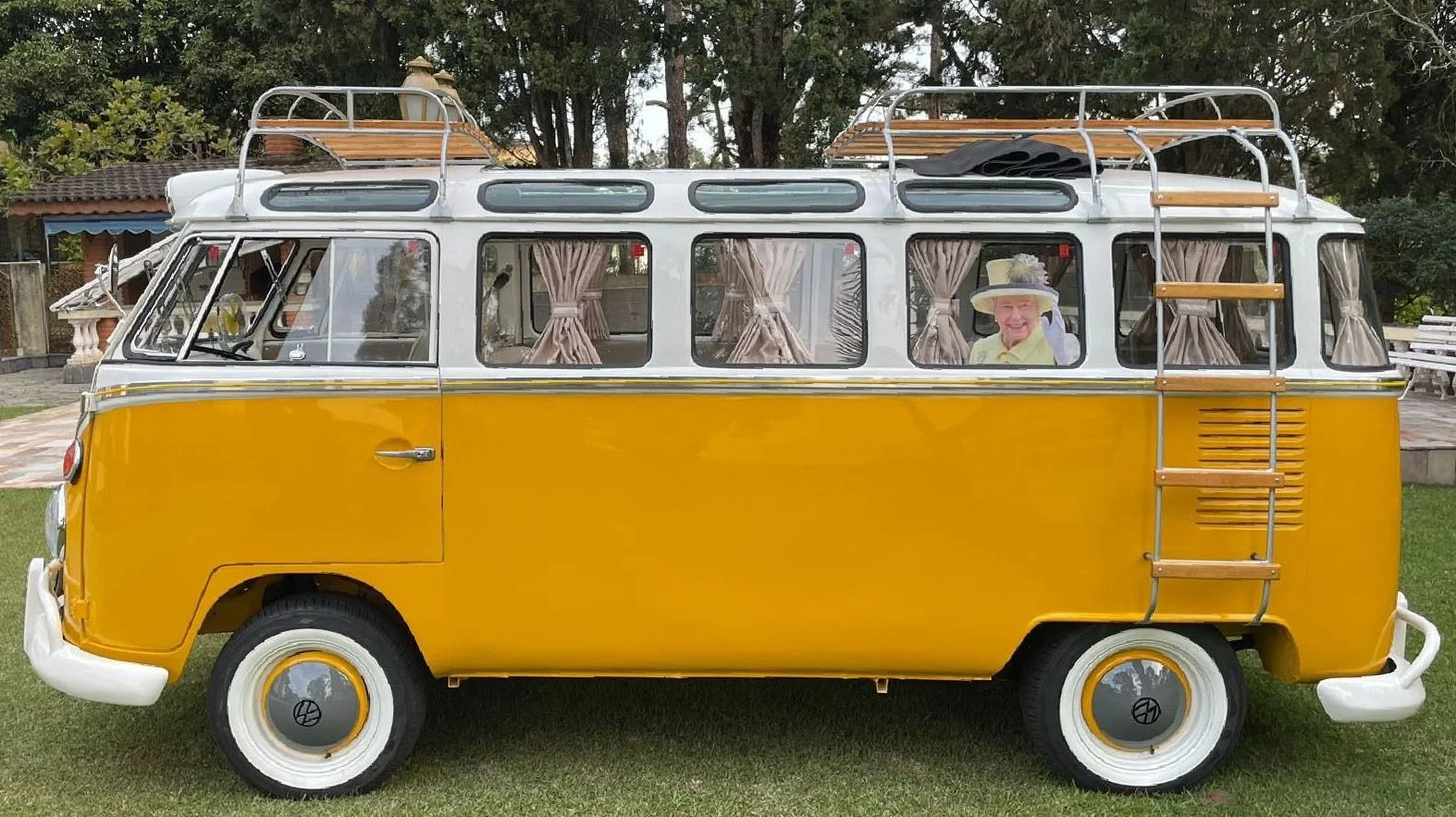 VW T1 splitwindow bus samba replica 1973 — Brazilian Classic Cars