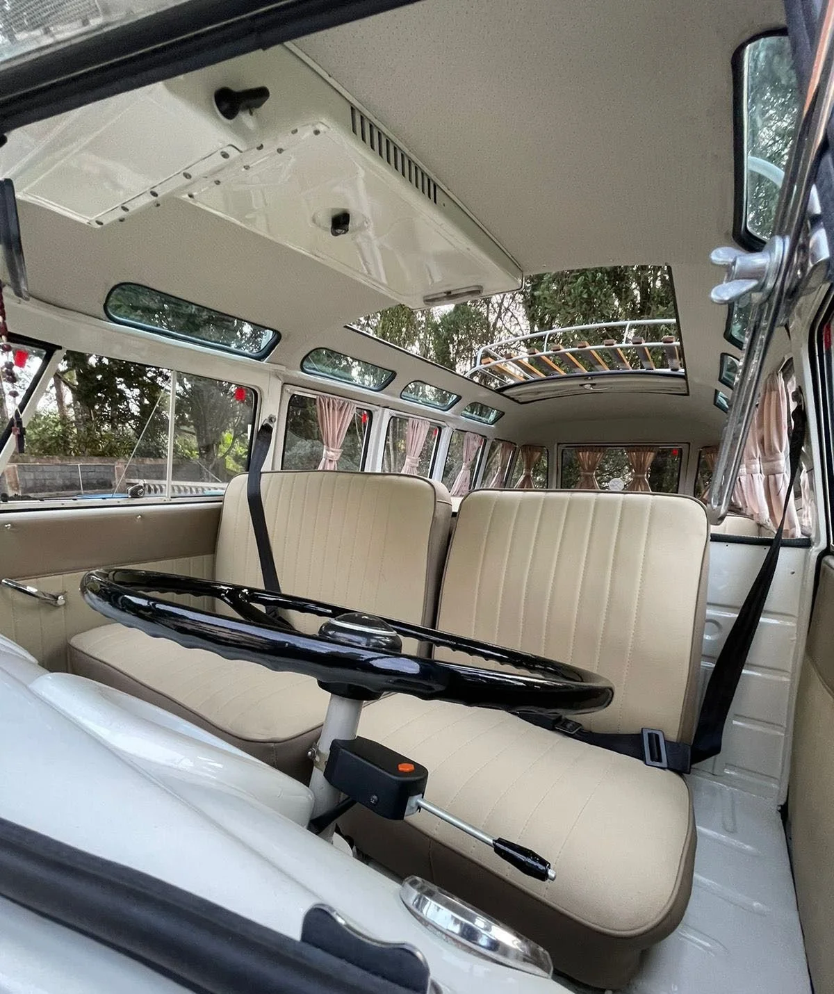 VW T1 splitwindow bus samba replica 1973 — Brazilian Classic Cars