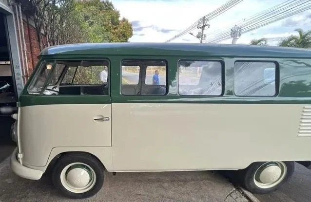 VW T1 splitiwndow bus 1961 — Brazilian Classic Cars