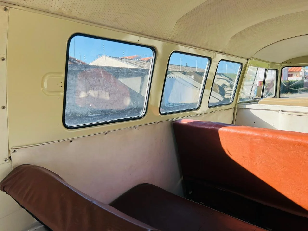 VW T1 splitwindow bus 1975 — Brazilian Classic Cars