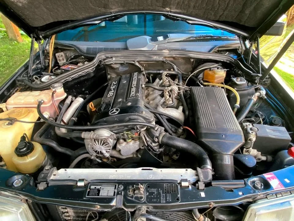 1985 Mercedes-Benz 190e cosworth a venda_8.jpg