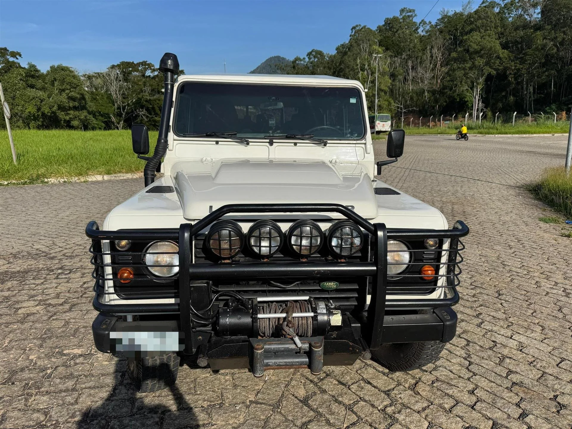 defender 130 for sale_3.jpg