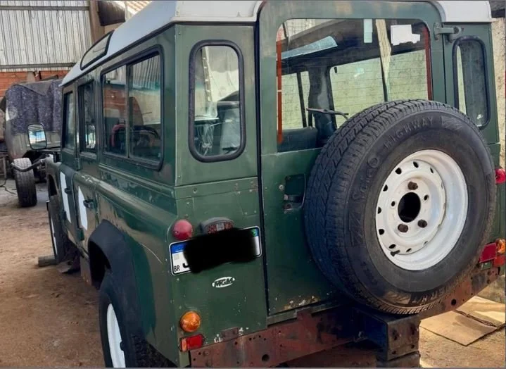 defender 110_5.JPG