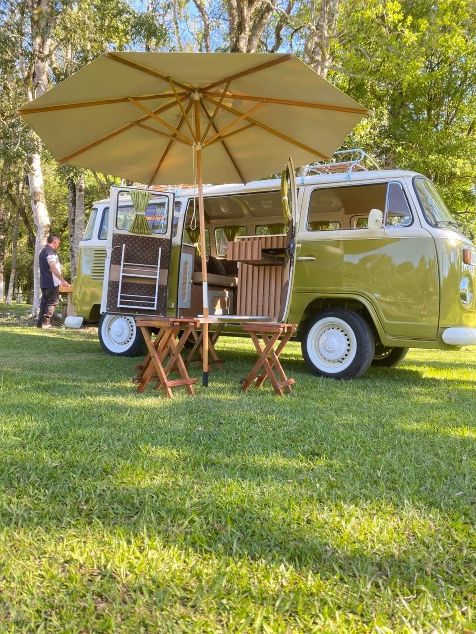 vw baywindow bus camper van (18).jpeg