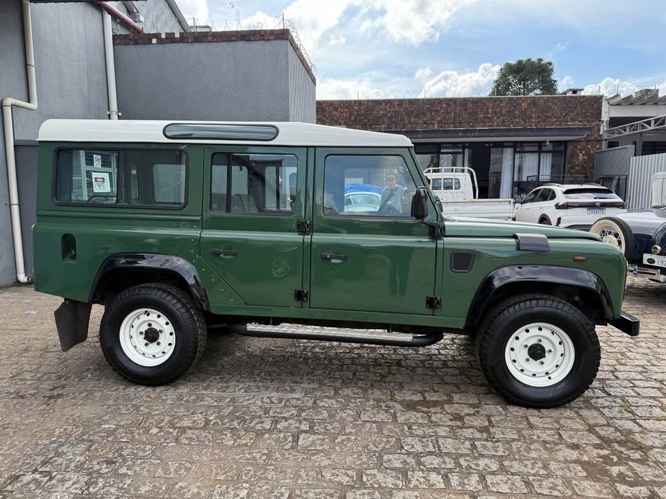 land rover defender 110 for sale_9.jpg