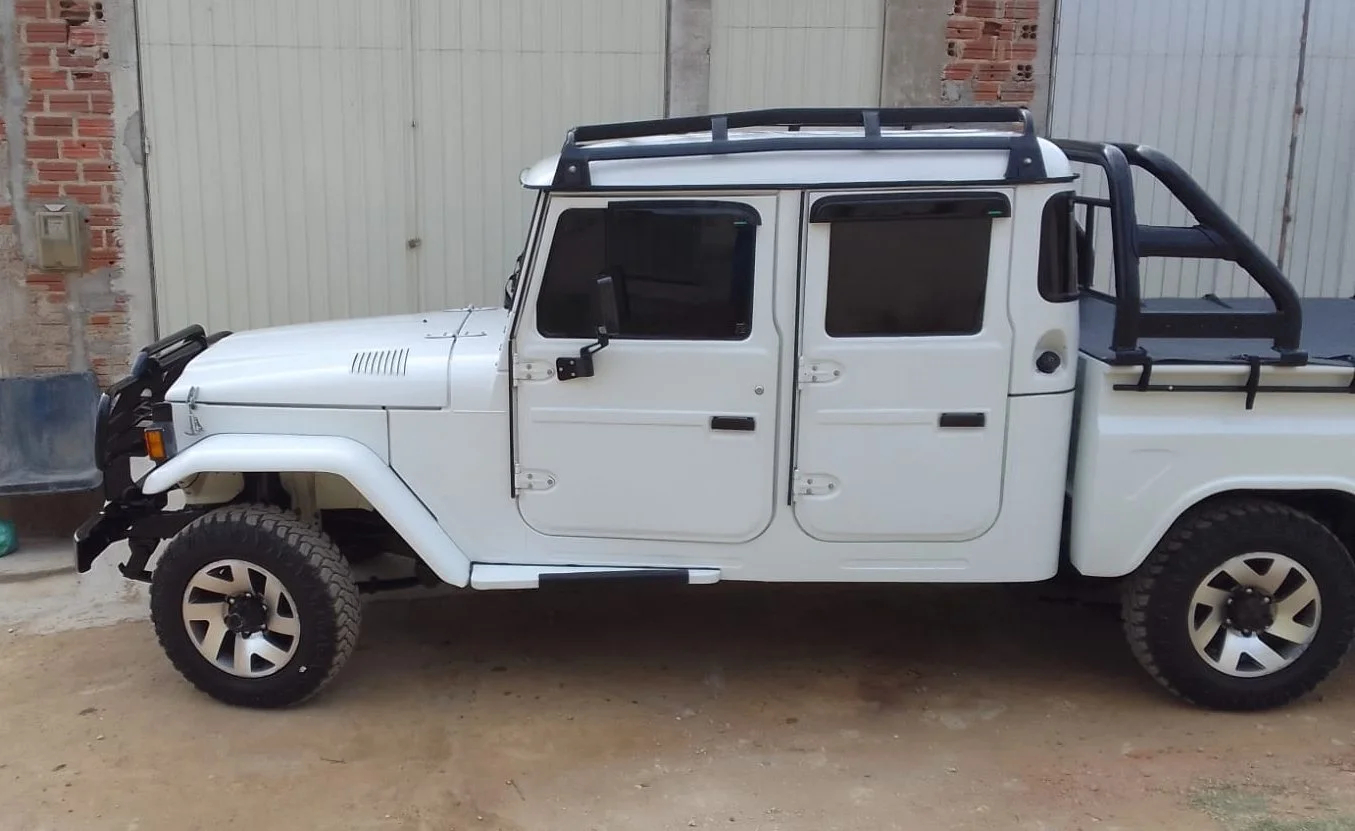 toyota 4x4 crew cab for sale (2).jpeg