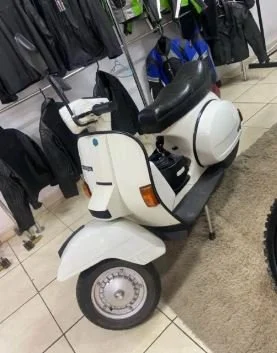 vespa px200 zero miles for sale_2.JPG