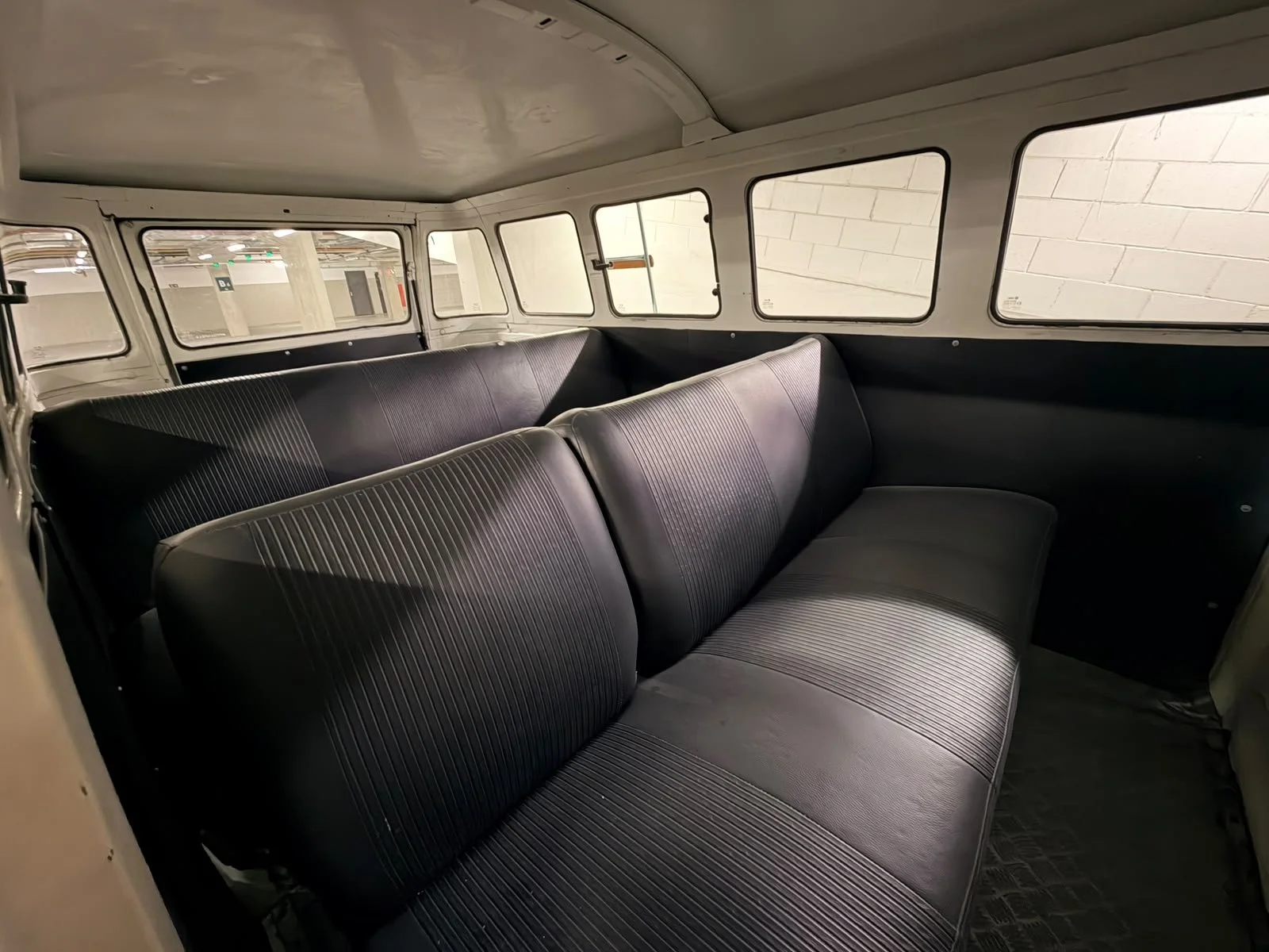 volkswagen baywindow bus for sale (20).jpeg