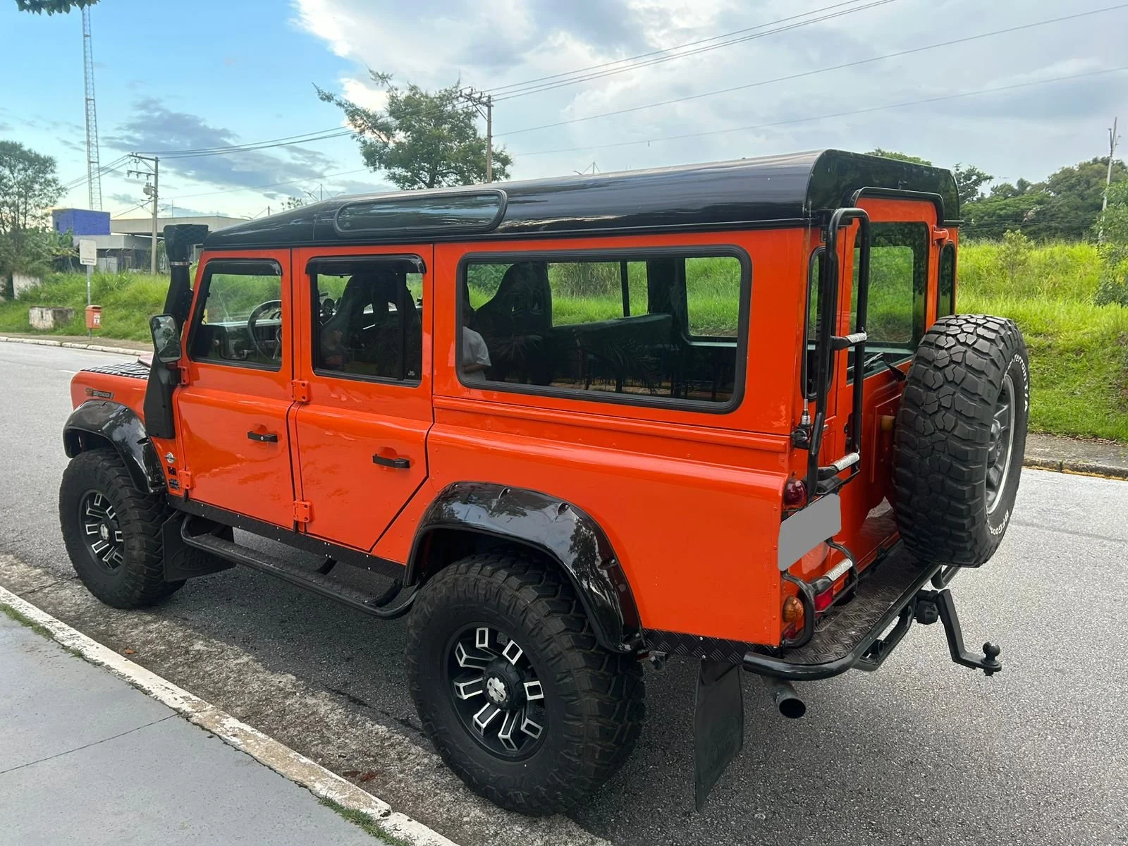 land rover defender 110 for sale (10).jpeg