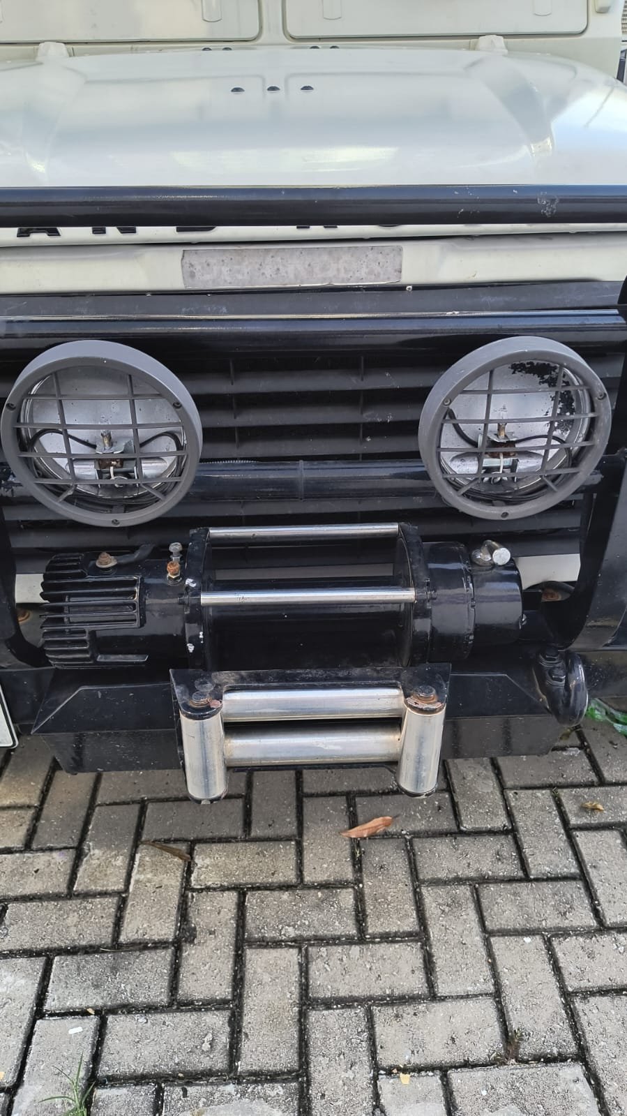 land rover defender 130 for sale (11).jpeg