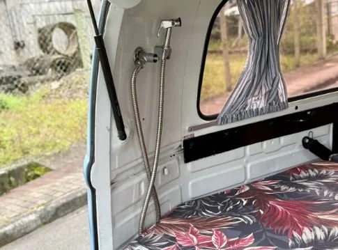 vw baywindow bus_16.JPG