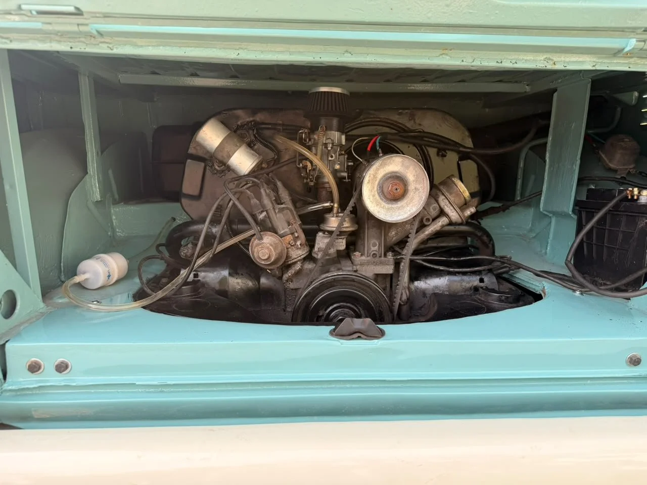 splitwindow bus for sale 1968 (24).jpeg