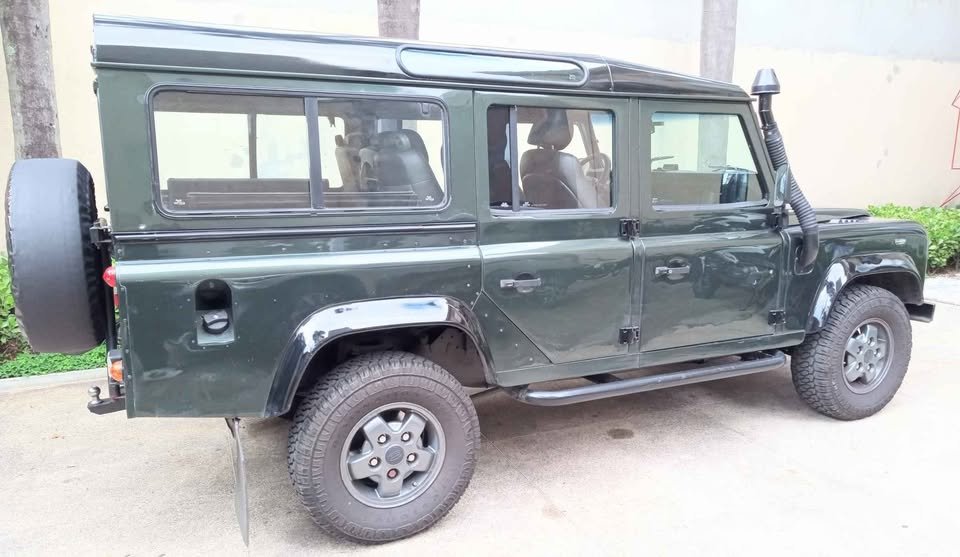 land rover defender 110 for sale_3.jpg