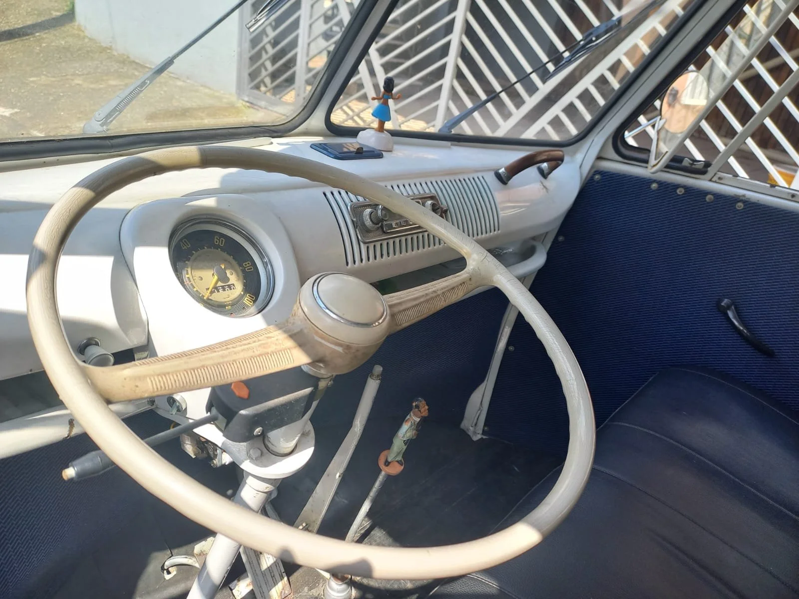 original volkswagen split window bus for sale (11).jpeg
