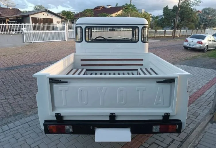 toyota_5.JPG