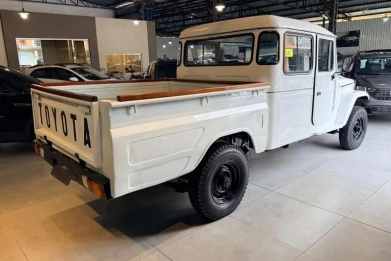 toyota crew cab for sale_12.JPG