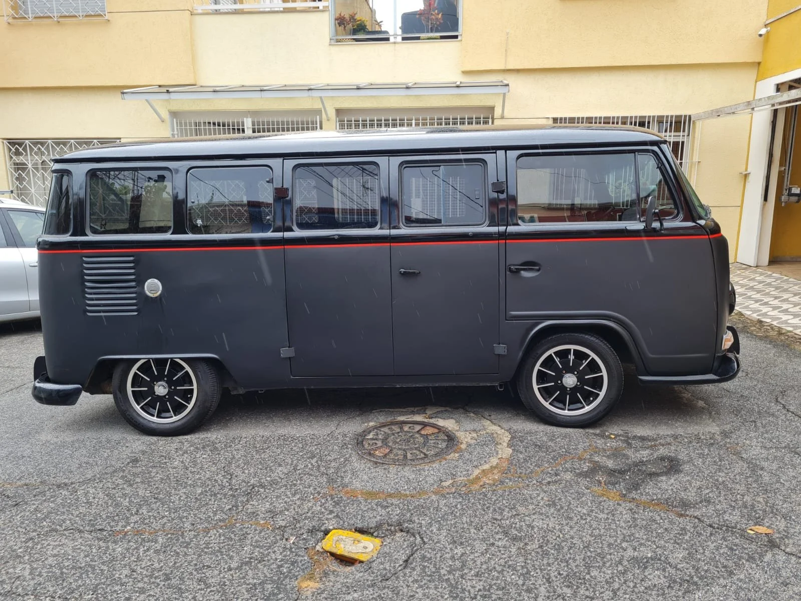 vw baywindow bus brazil for sale (10).jpeg