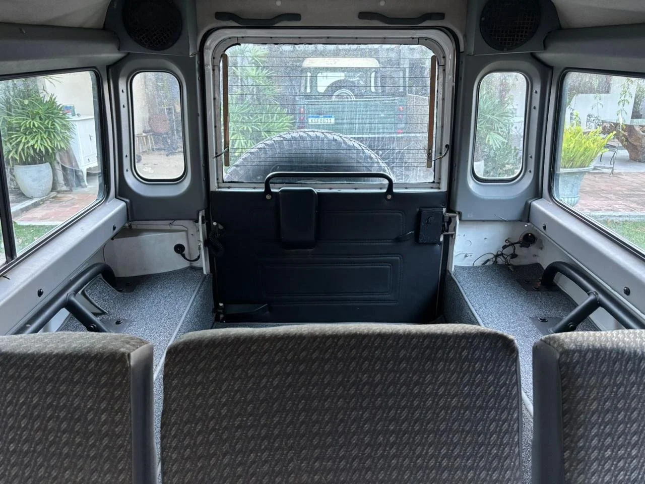 land rover defender 110 original for sale (24).jpeg