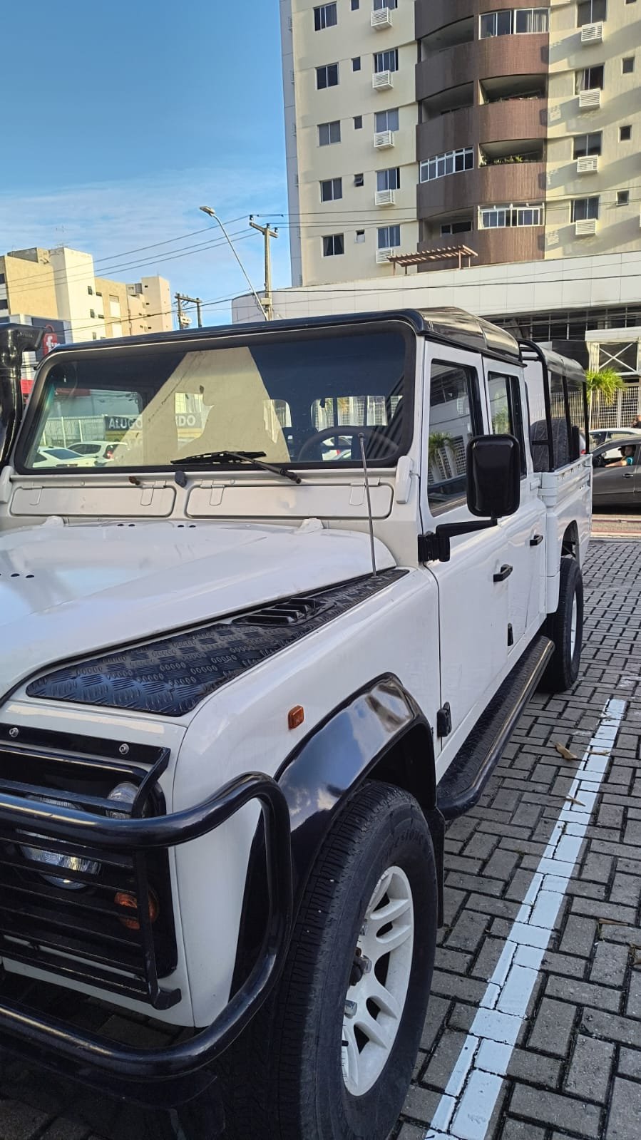 land rover defender 130 for sale (12).jpeg