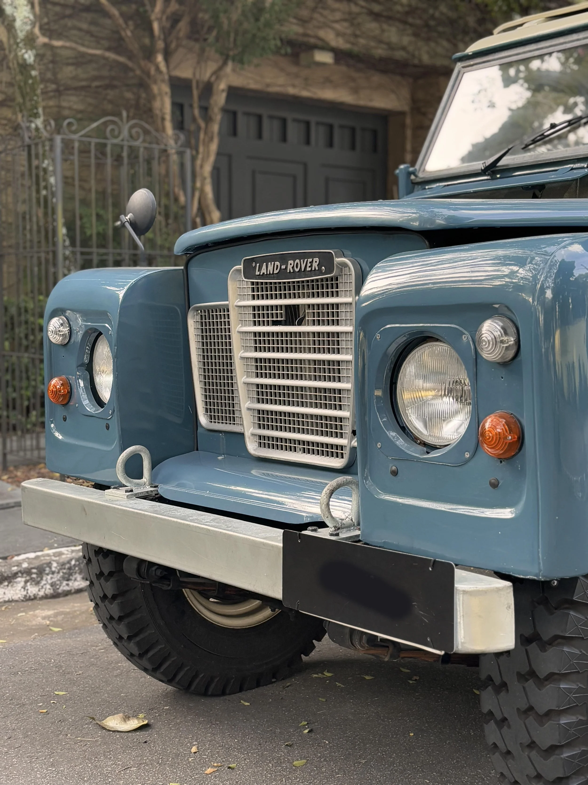 Land Rover Defender Santana 1982 — Brazilian Classic Cars