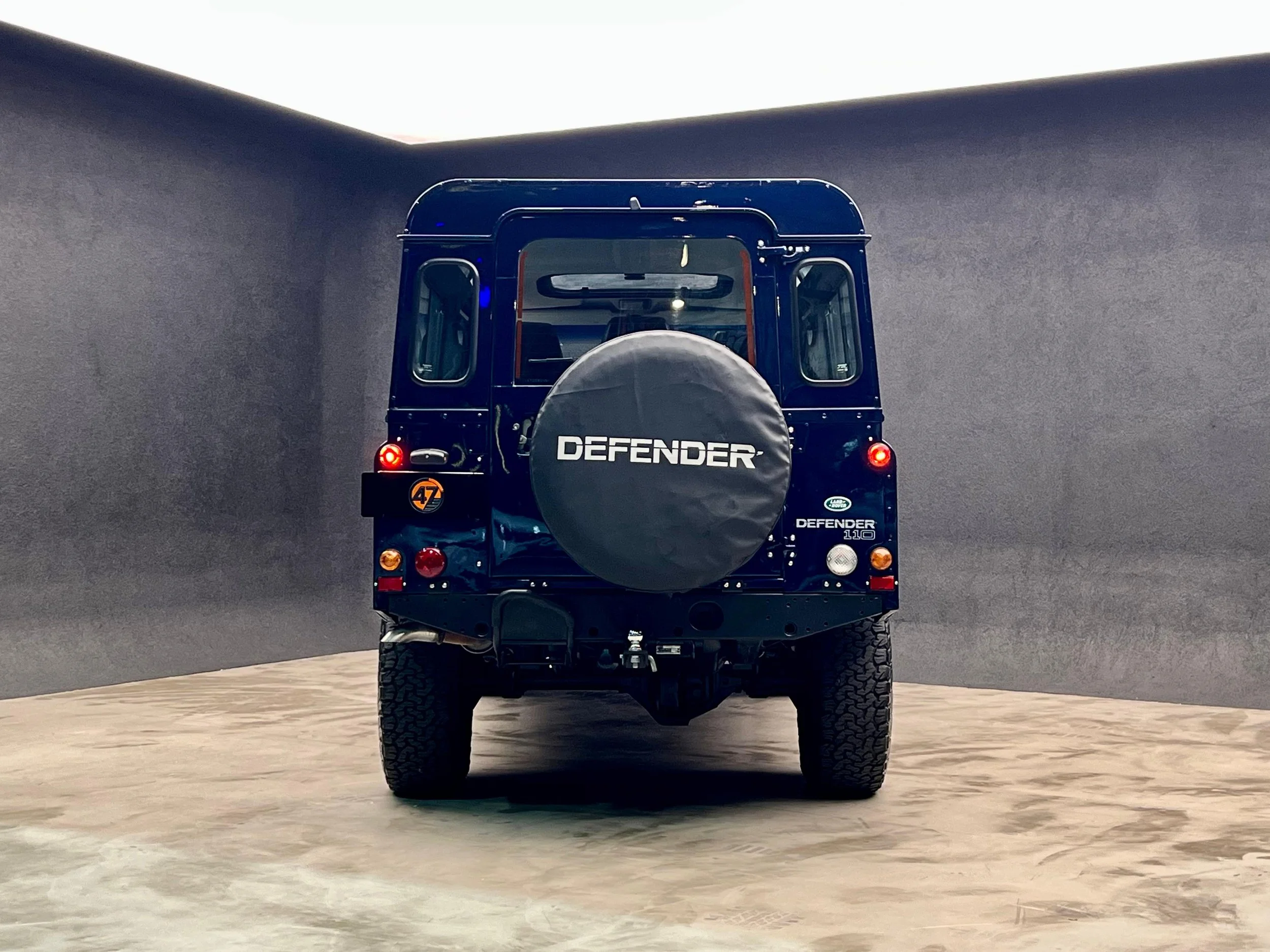 defender 110 (17).jpeg