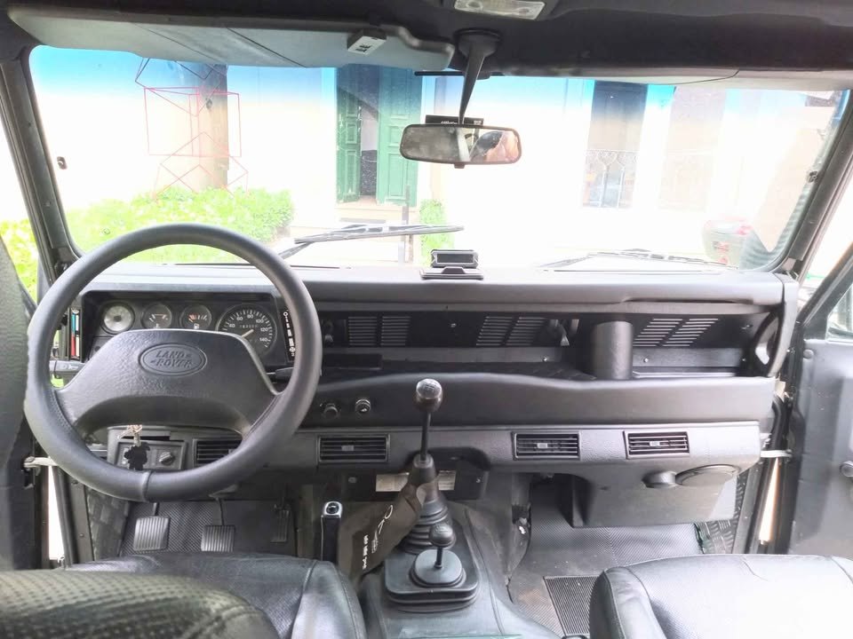 land rover defender 110 for sale_9.jpg