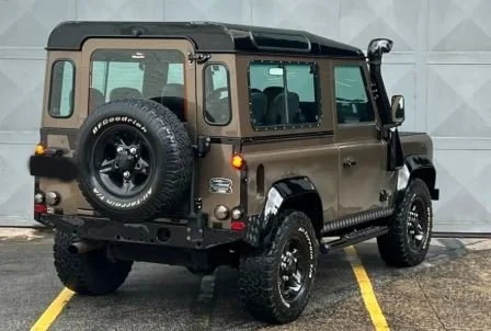 5land rover defender 90_4.JPG