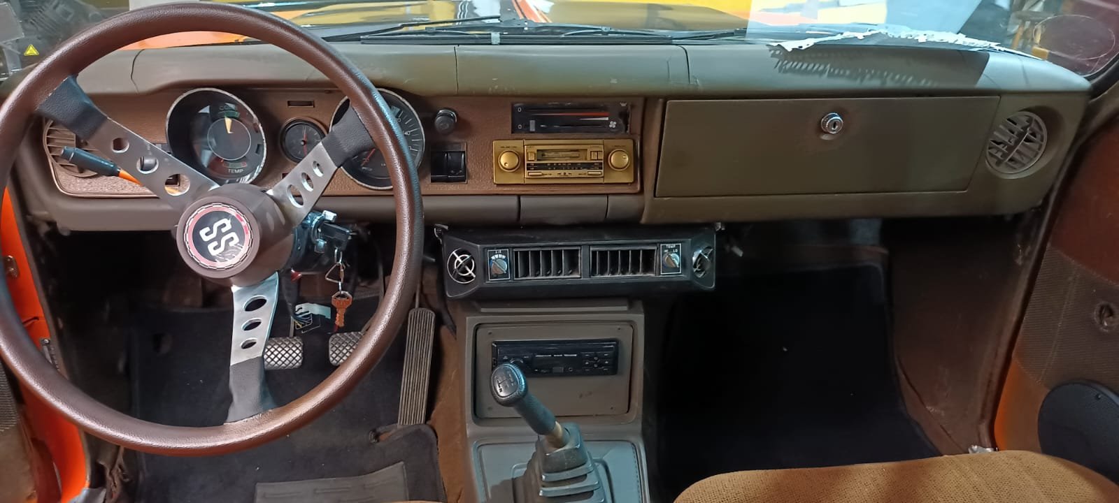 Chevrolet Caravan (18).jpeg