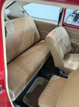 volkswagen karman ghia (8).JPG