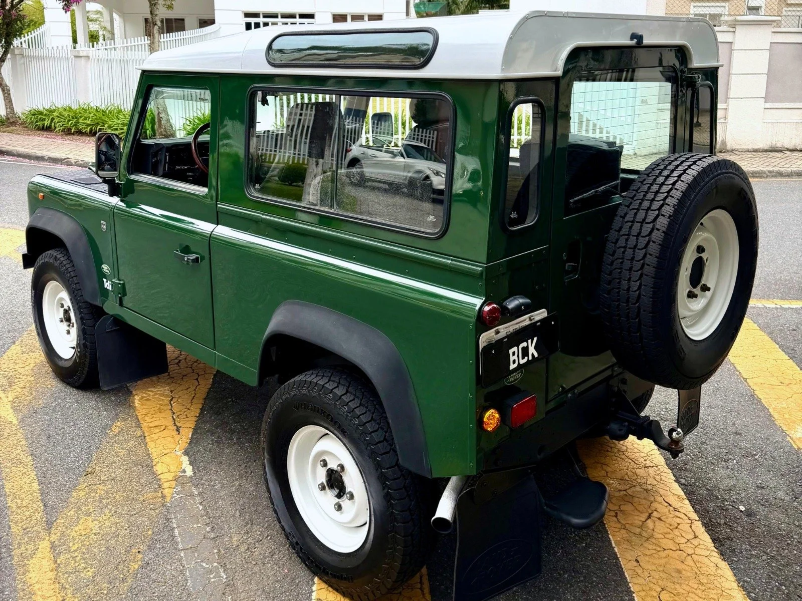 land rover defender 1996 for sale (5).jpeg
