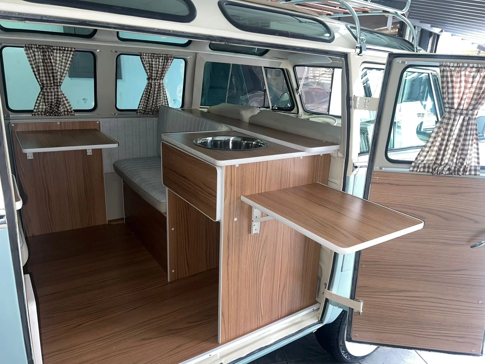 vw t1 samba recreation camper van (13).jpeg