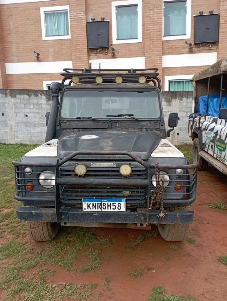 land rover defender 110_3.jpg